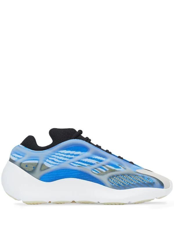 Yeezy Boost 700