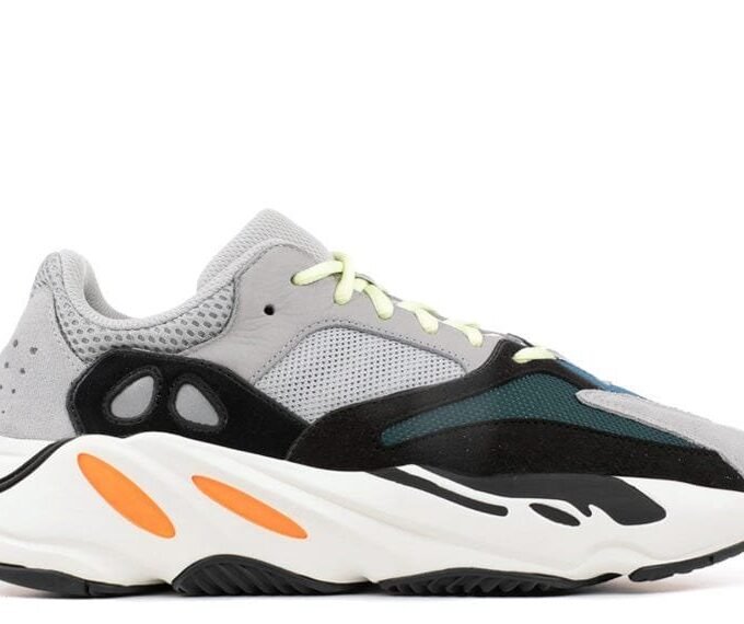 Yeezy Boost 700 wave runner